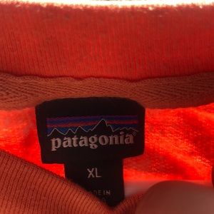 patagonia orange/pink crewneck